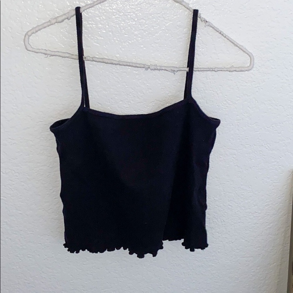 H & M TANK TOP BUNDLES BLACK & WHITE 🖤🤍